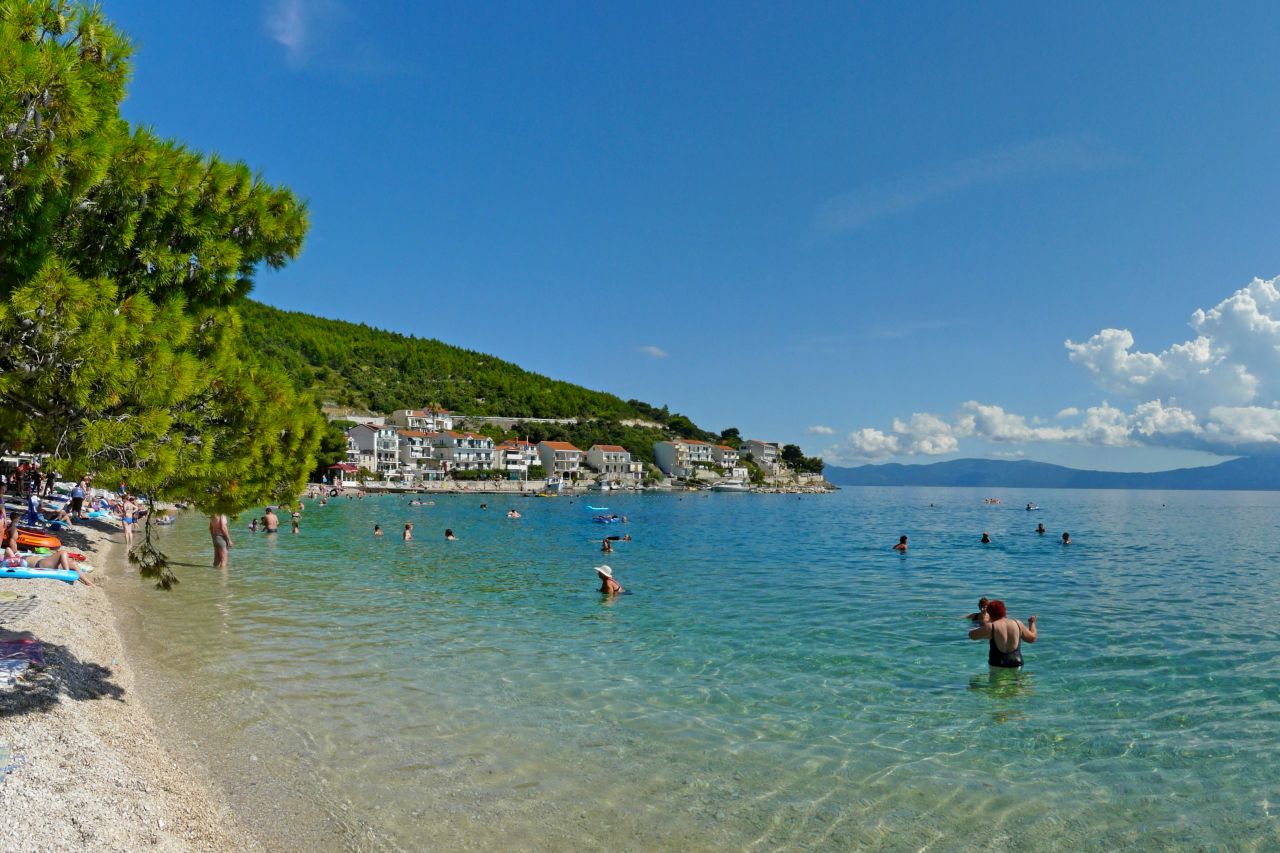 Kompleks Hotelowy Ivando (Drvenik) - wczasy