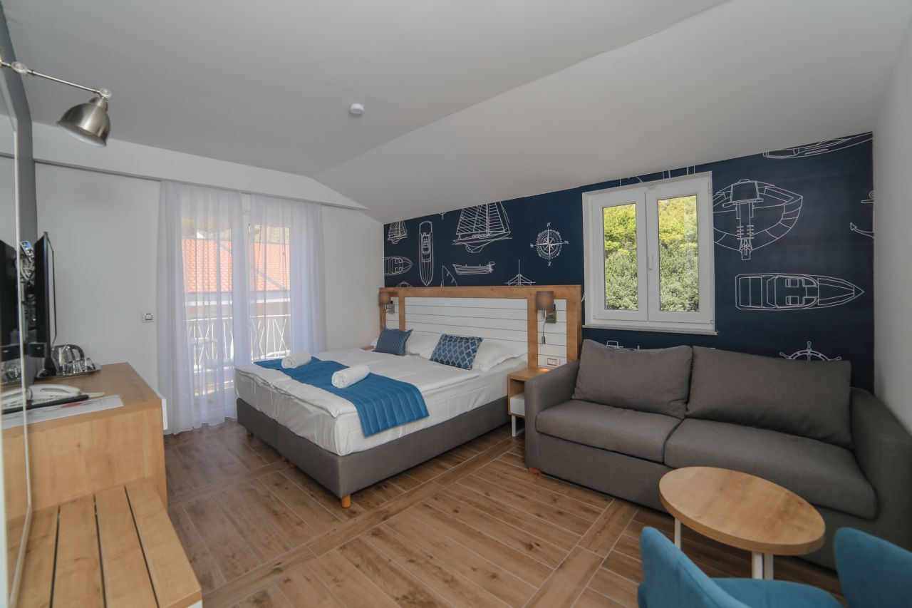Kompleks Hotelowy Ivando (Drvenik) - wczasy