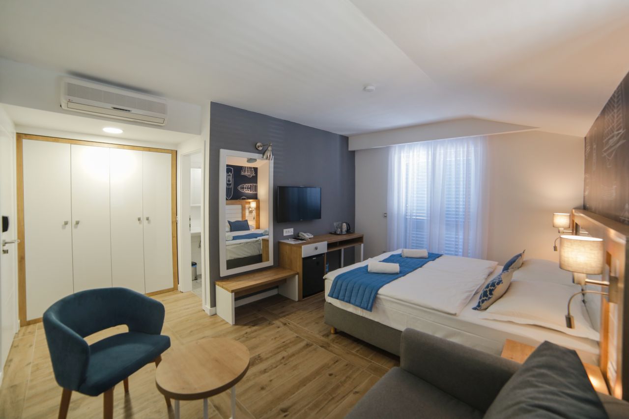 Kompleks Hotelowy Ivando (Drvenik) - wczasy