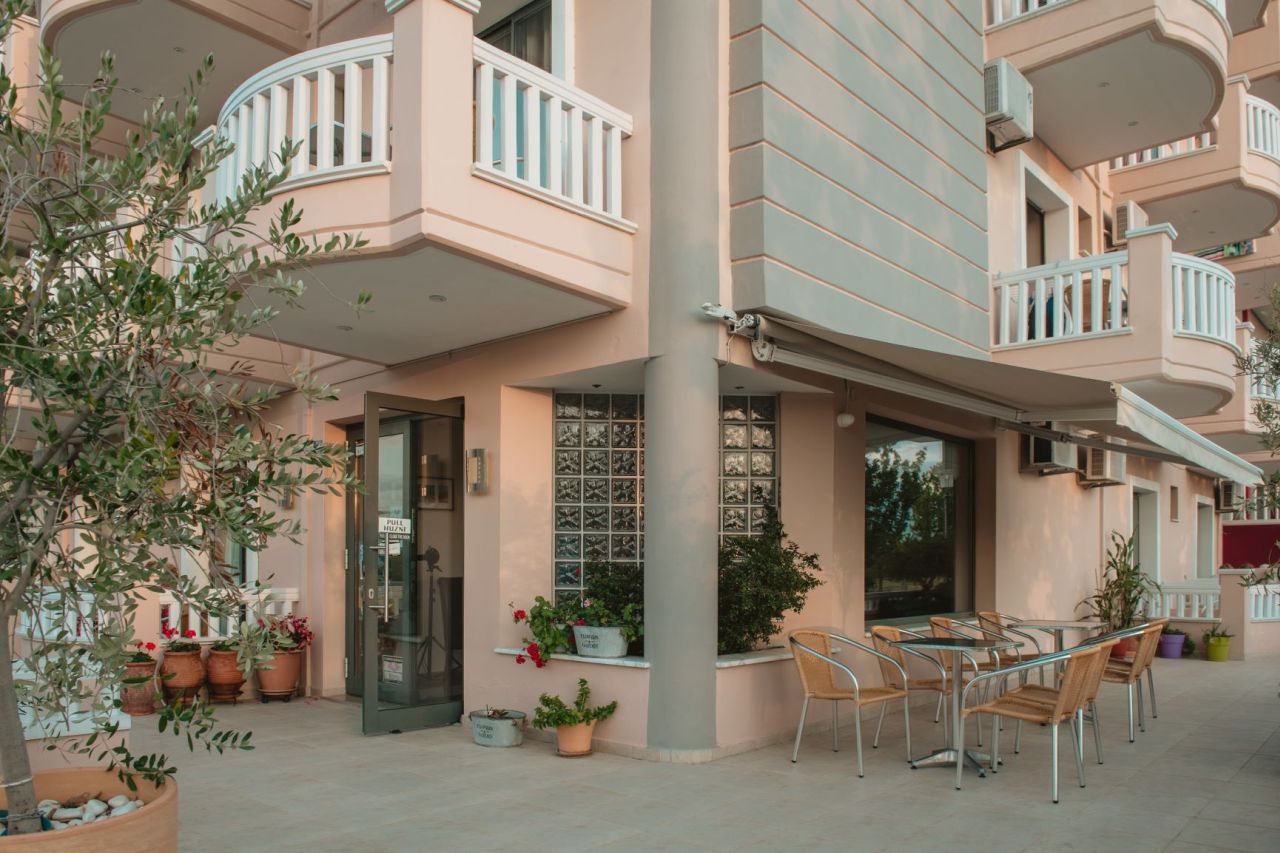 Apartamenty Ino (Paralia) - wczasy