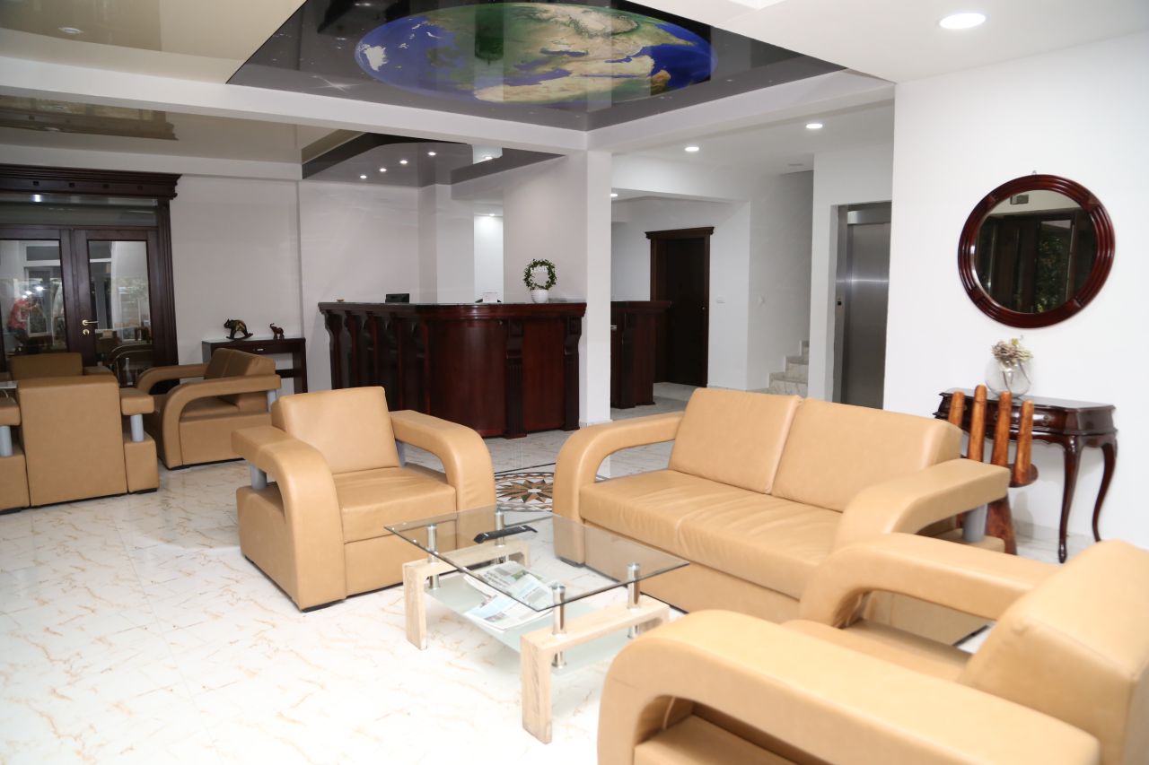 Hotel Pharos (Bar) - wczasy