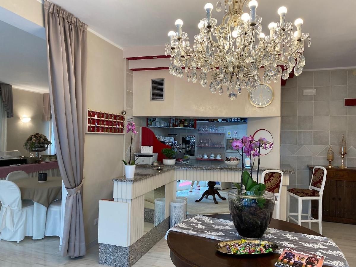 Hotel Amica**