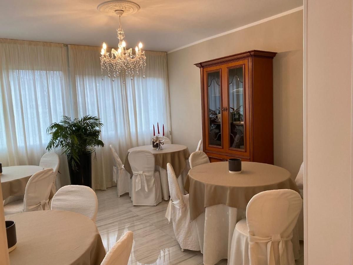 Hotel Amica**