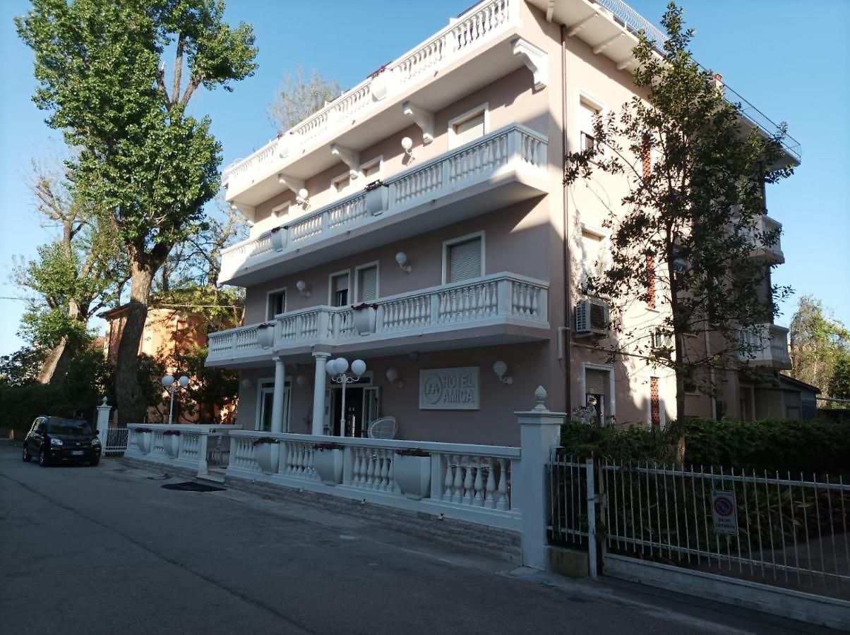 Hotel Amica**
