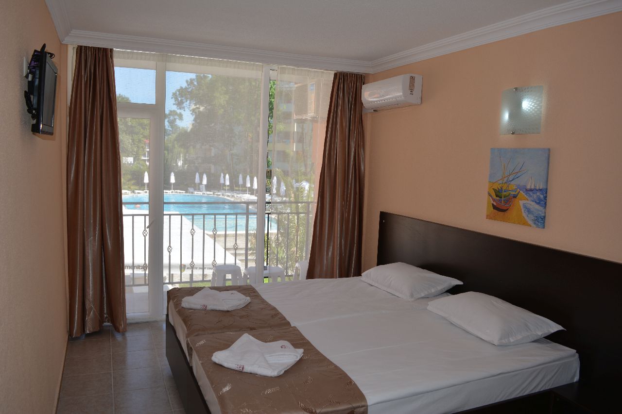 Hotel Riva (Słoneczny Brzeg) - wczasy