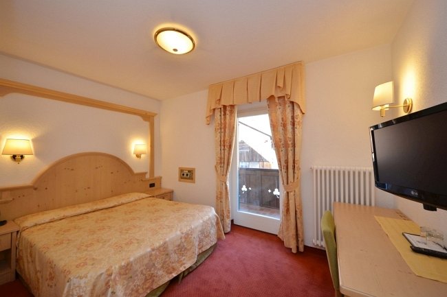Hotel Dolomiti***