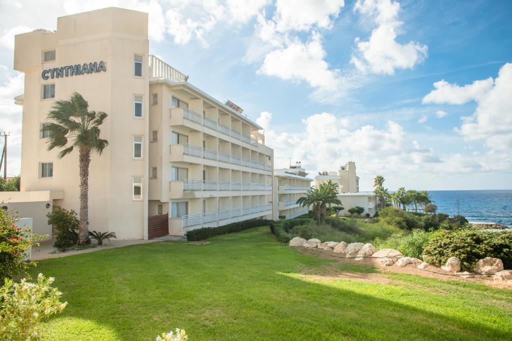 Wczasy na bajecznym Cyprze - Cynthiana Beach Hotel ***