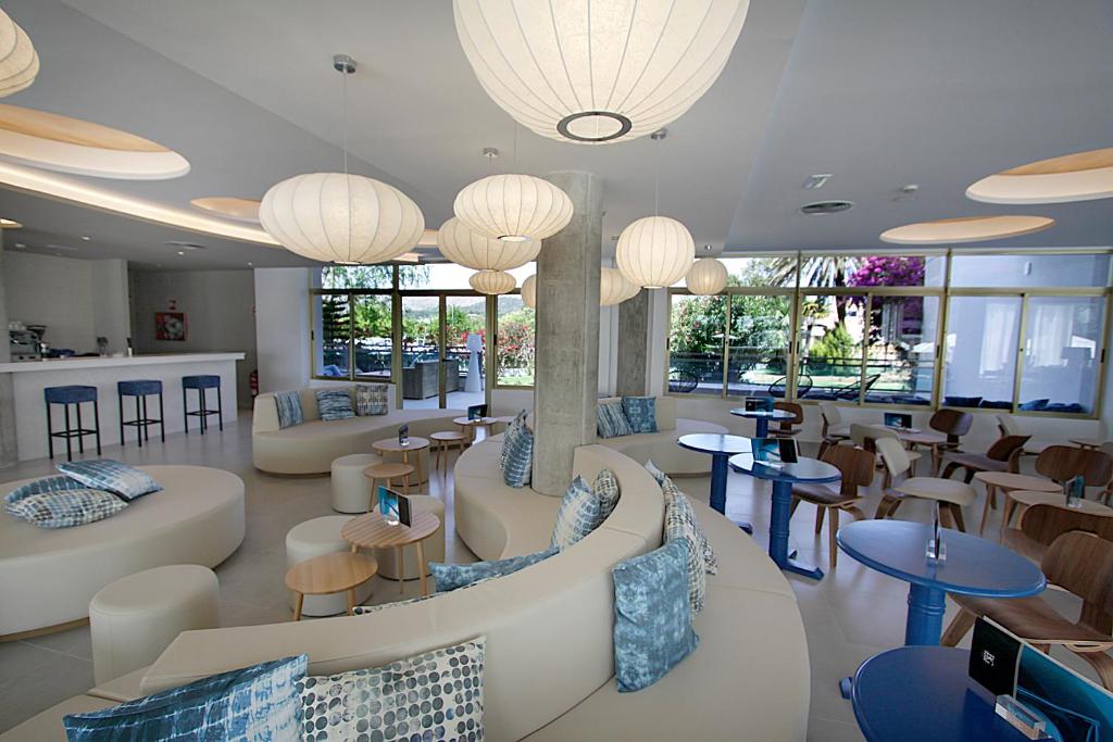 Majorka 2w1 - Hotel BG Rei del Mediterrani Palace **** - dwa posiłki dziennie
