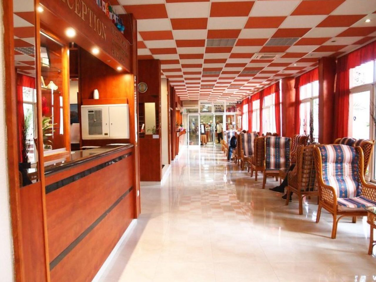 Hotel Aurora