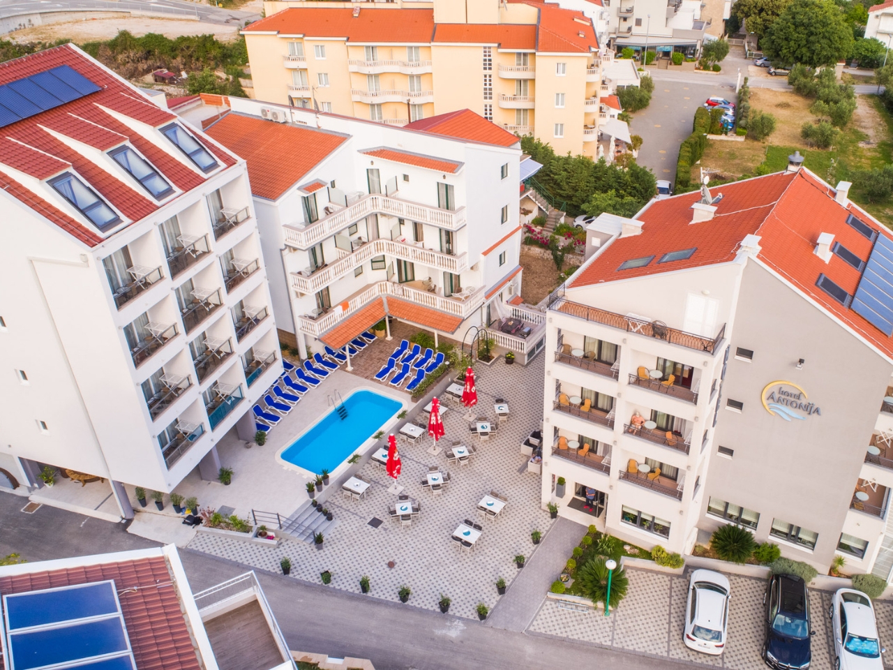 Holiday Resort Antonija - Apartamenty Triton