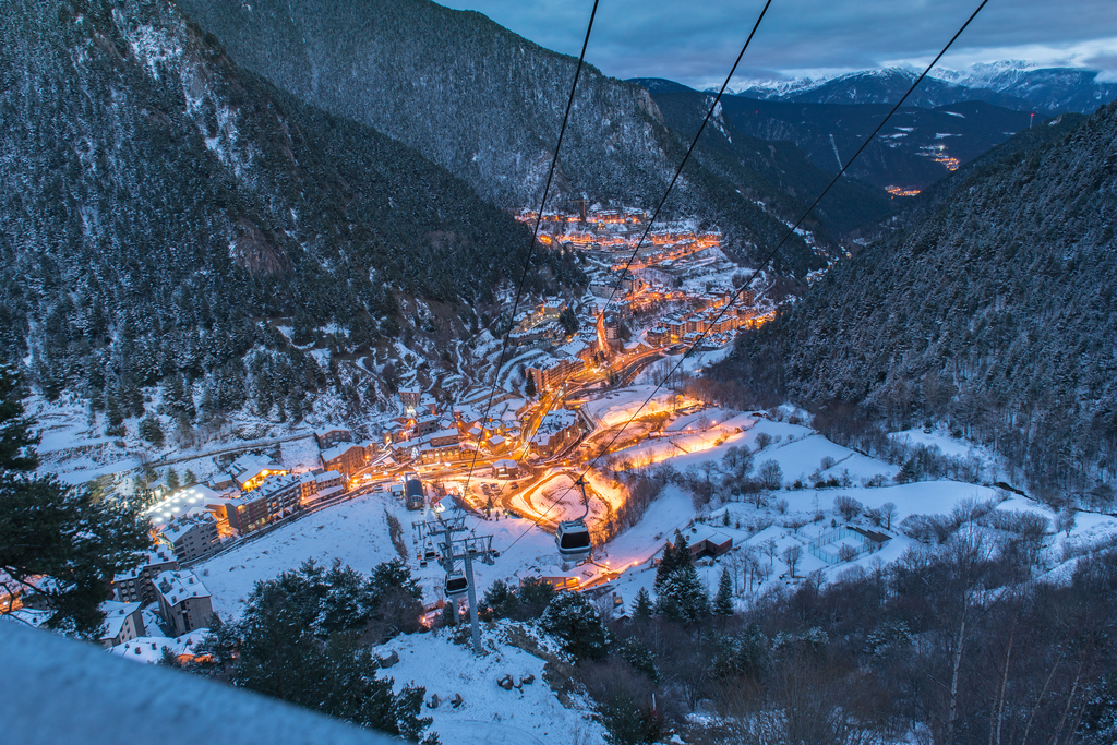 Andora - snowboard w Pirenejach - wylot z Wrocławia