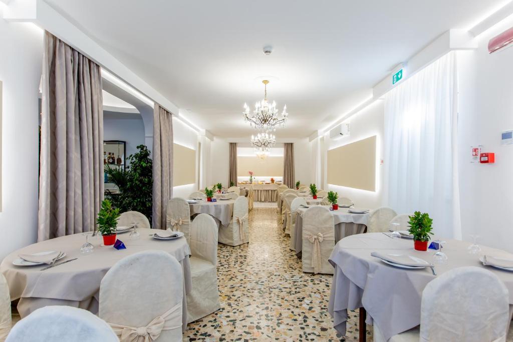 Hotel Italia***