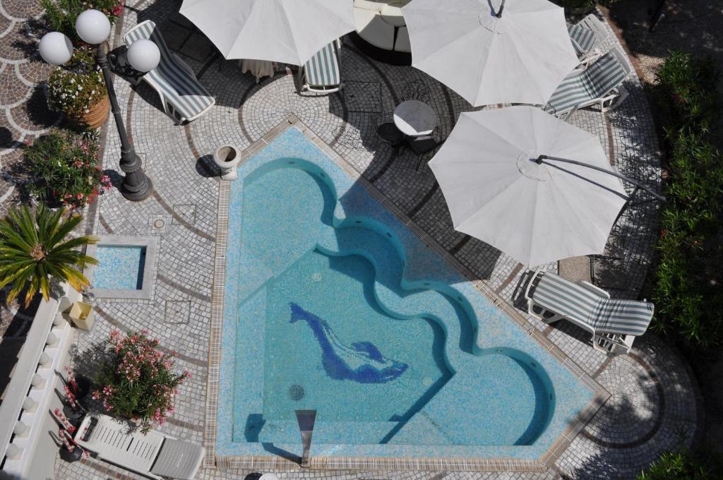 Hotel Esedra***