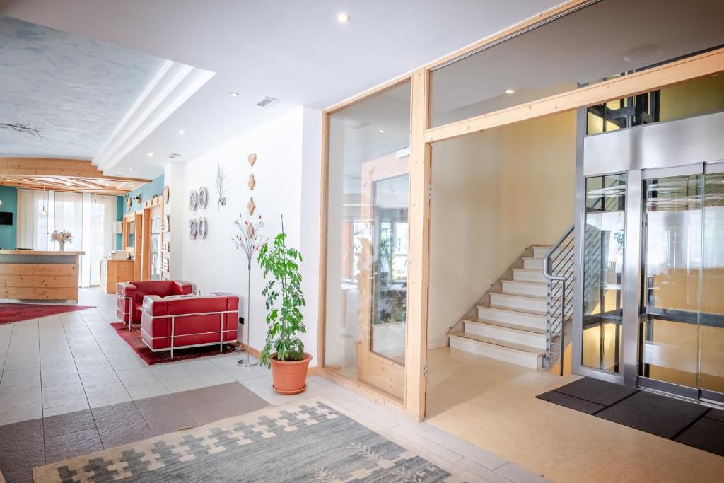 Hotel Alpine Mugon****