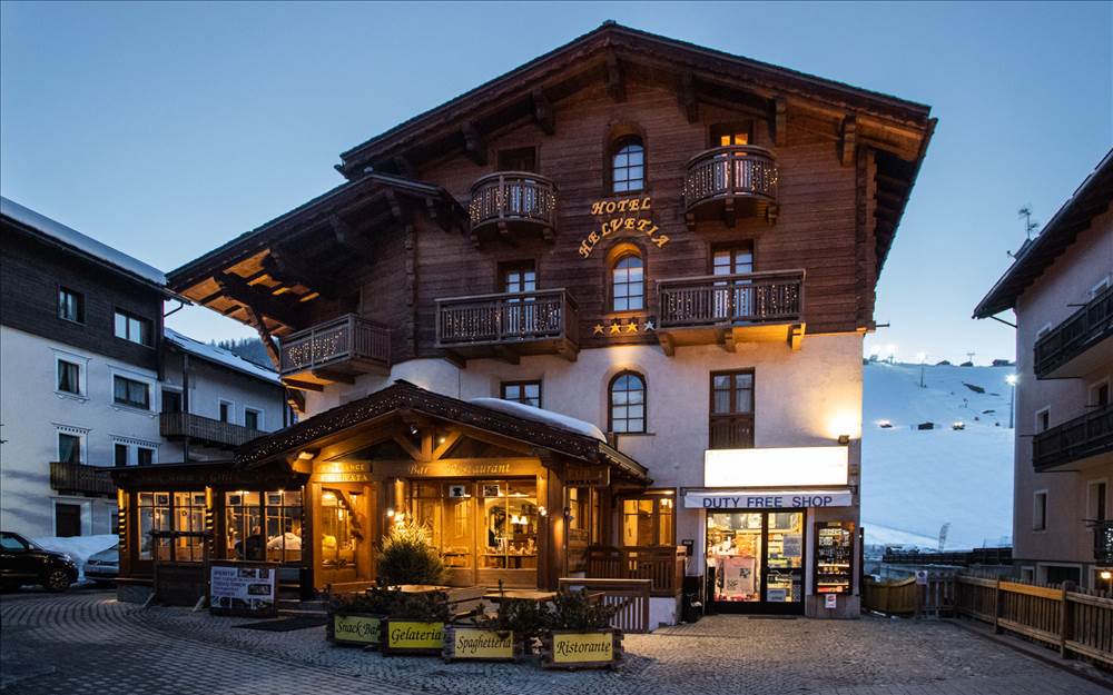 Hotel Helvetia***