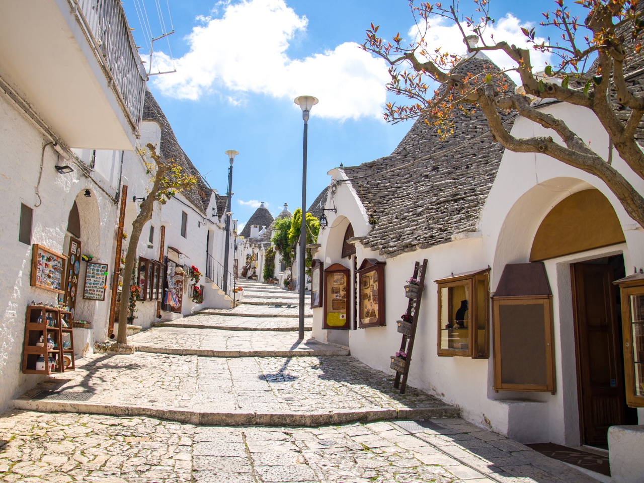 Apulia - Bari, Matera i Alberobello