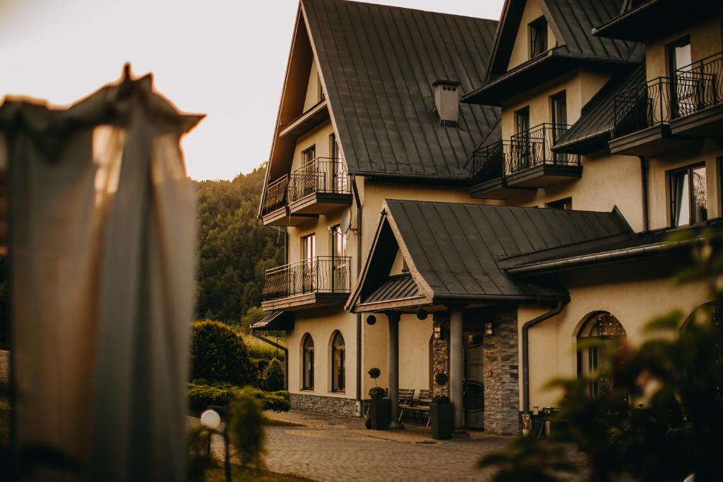 Rodzinne ferie zimowe u podnóża Gorców - PENSJONAT JURKOWSKI WELLNESS & SPA