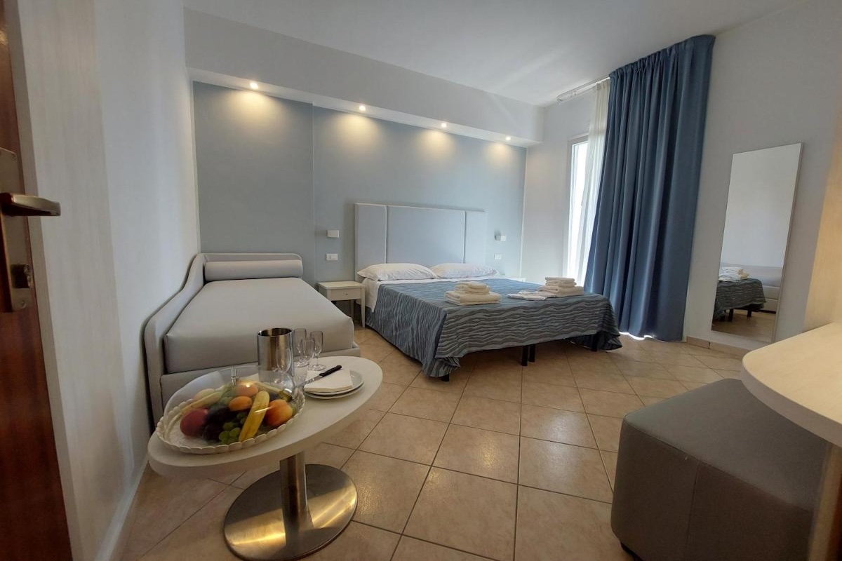 Hotel CARAVEL Rimini